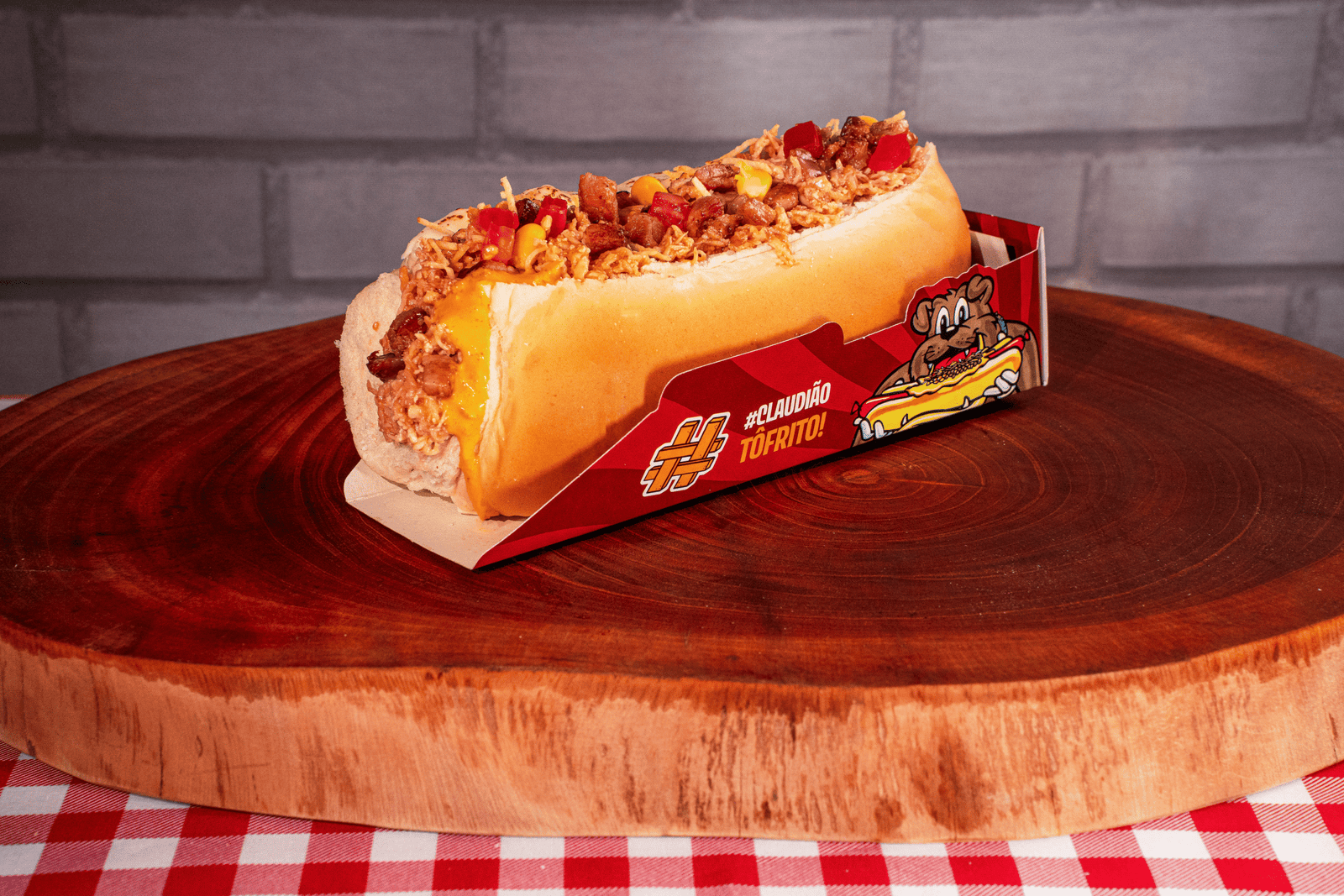 Cachorrão Frango e Catupiry com Bacon