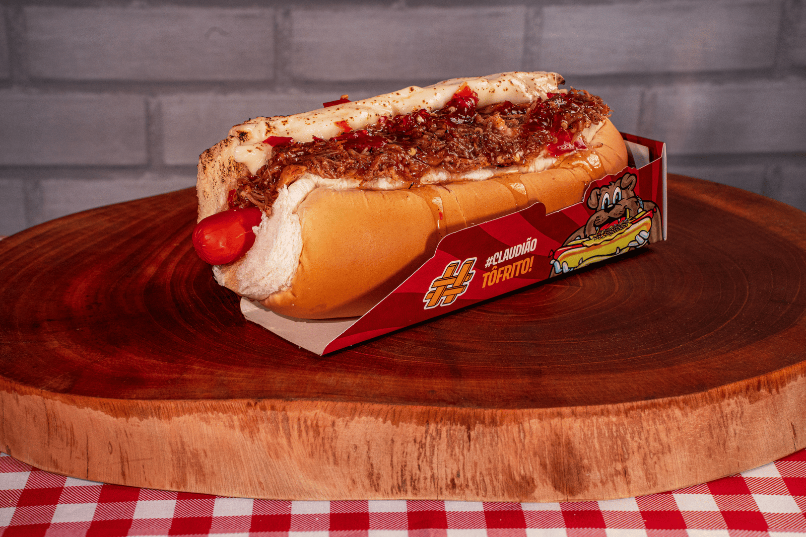 Cachorrão Lombo com Geléia de Pimenta